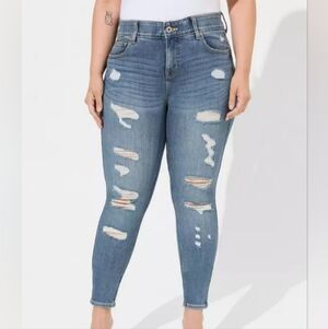 Torrid Bombshell Skinny Jeans